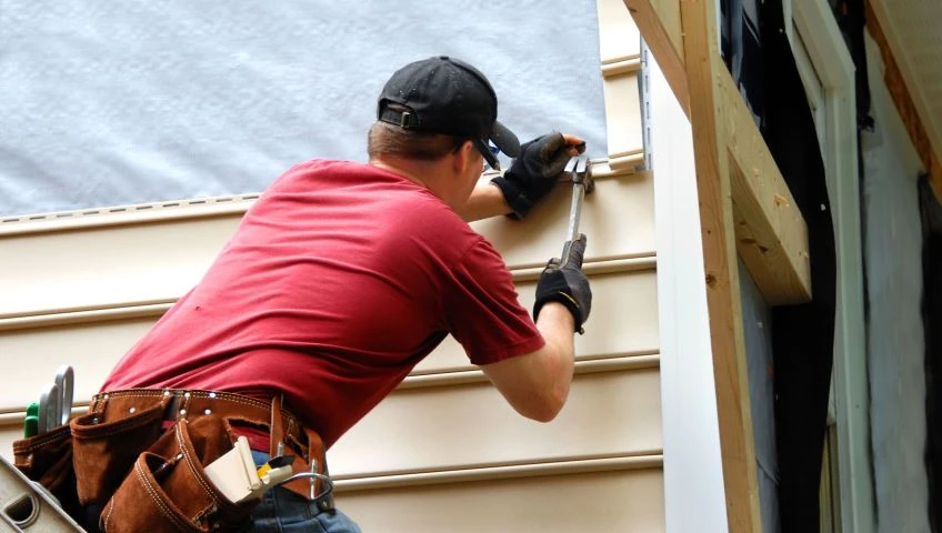 Siding Repairs & Replacements